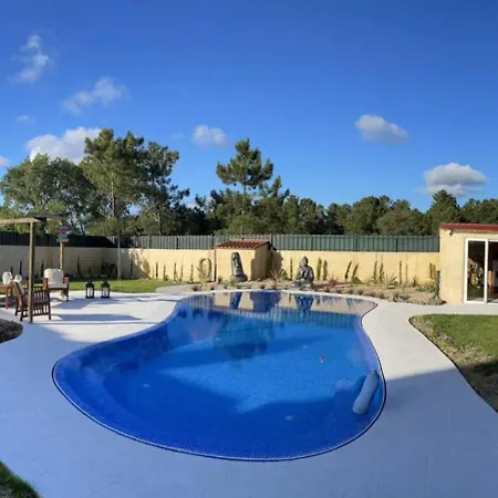 ホームステイ A Casa Do Camarate
